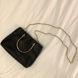 Forever 21 Black Cross Body Bag in Women
